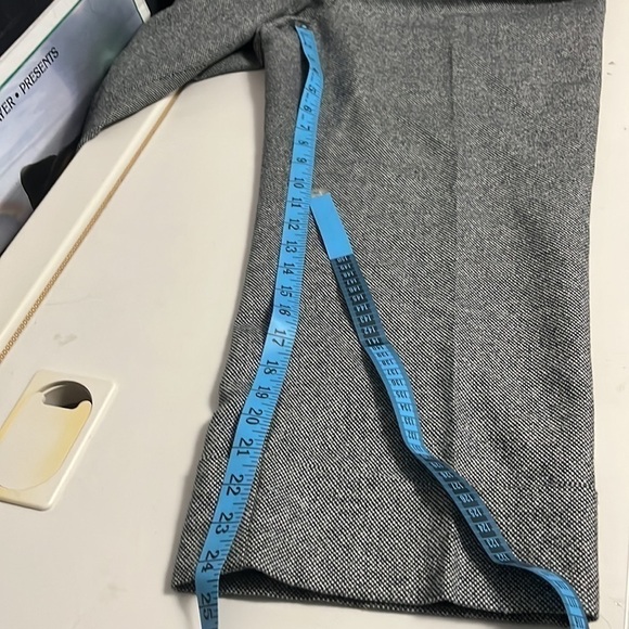 LOFT- cropped and cuffed wool dress pants - Picture 9 of 9
